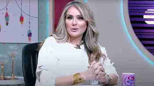 منى ابو السعود ويكيبيديا