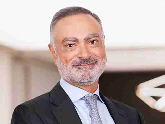 حازم شوقي ويكيبيديا